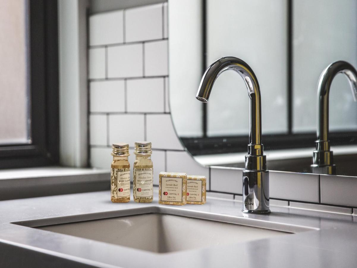 Oyo 79355 Collection O Hotel Adona Meenangadi Ngoại thất bức ảnh